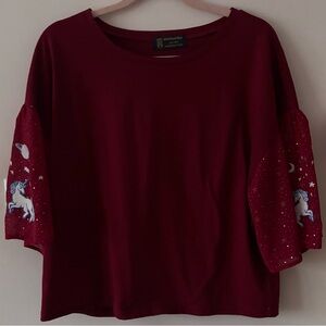 BURGUNDY STARRY UNICORN SHORT SLEEVE TOP ✨